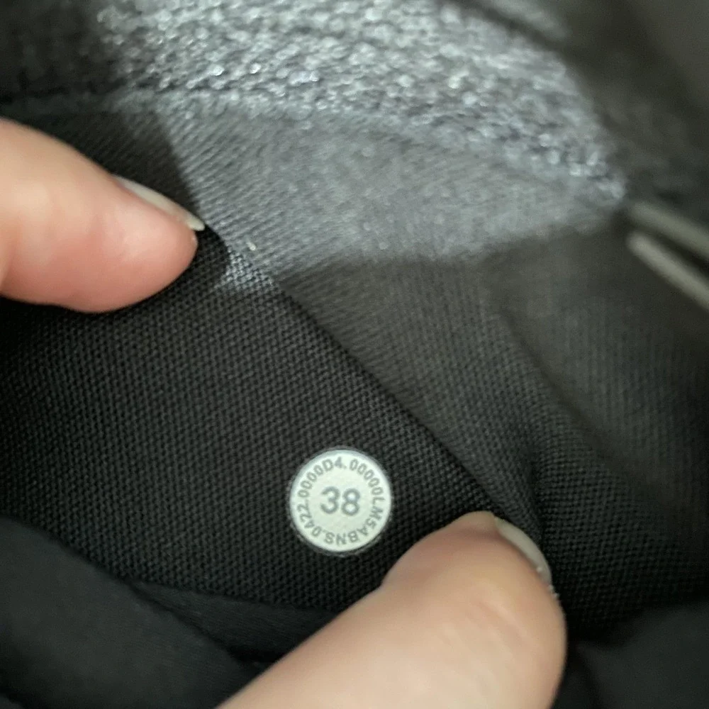 Lululemon Pants Mens 38 Black Slim Fit Athletic Stretch Zip Pocket Taper Commute